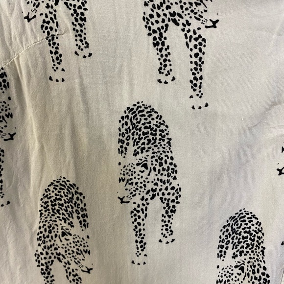 Premise Cheetah print (off white and black) top - Picture 4 of 7